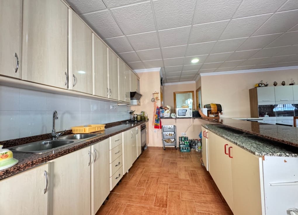 3 soveværelse Finca/Landehus til salg i Cieza med swimmingpool garage - € 219.000 (Ref: 9199868)