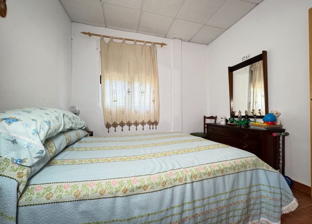 3 soveværelse Finca/Landehus til salg i Cieza med swimmingpool garage - € 219.000 (Ref: 9199868)