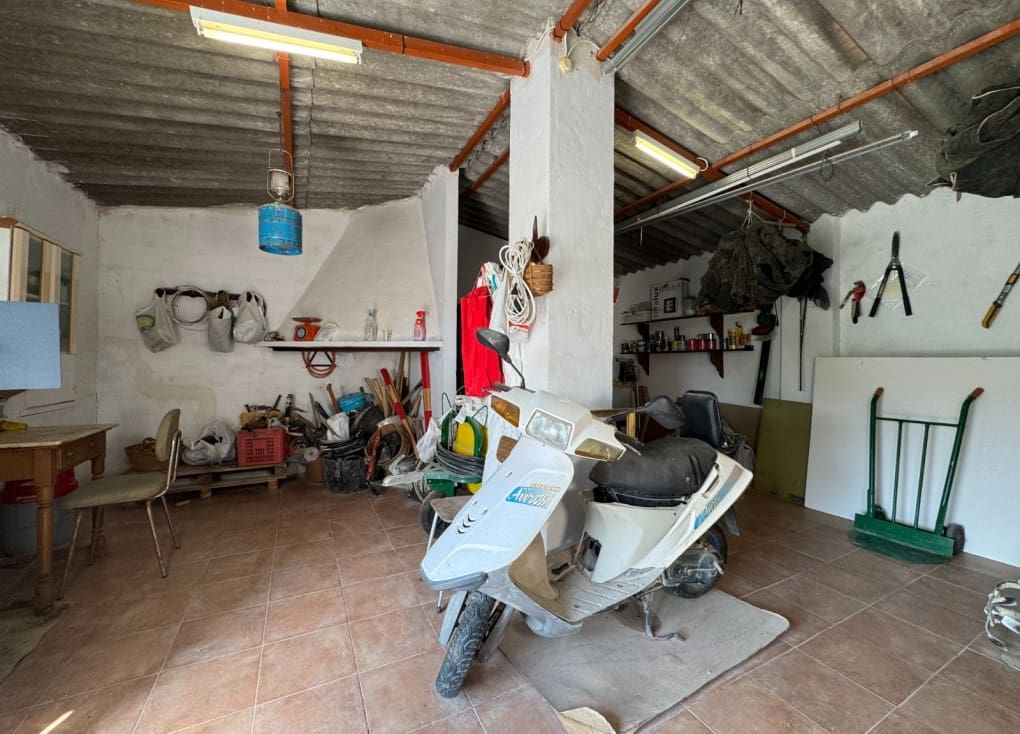 3 soveværelse Finca/Landehus til salg i Cieza med swimmingpool garage - € 219.000 (Ref: 9199868)