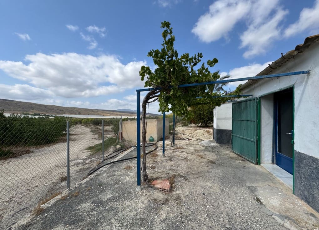 3 soveværelse Finca/Landehus til salg i Cieza med swimmingpool garage - € 219.000 (Ref: 9199868)