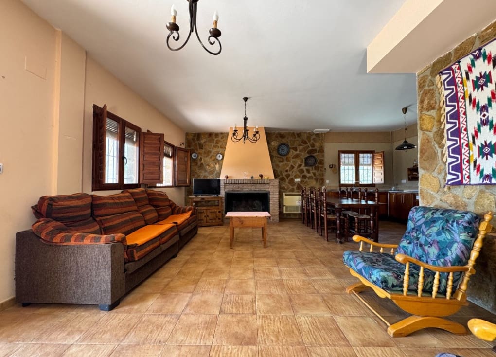 6 soveværelse Villa til salg i Ricote med garage - € 200.000 (Ref: 9254038)