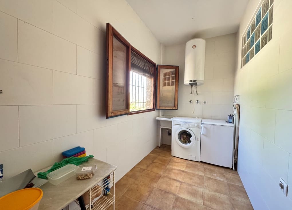 6 soveværelse Villa til salg i Ricote med garage - € 200.000 (Ref: 9254038)