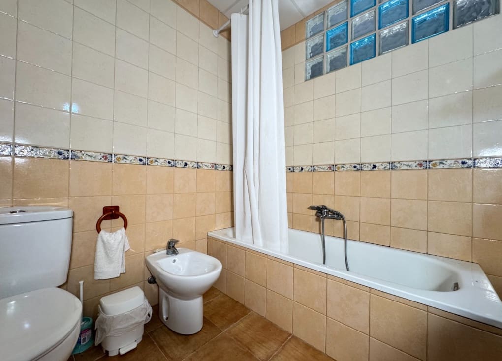 6 soveværelse Villa til salg i Ricote med garage - € 200.000 (Ref: 9254038)