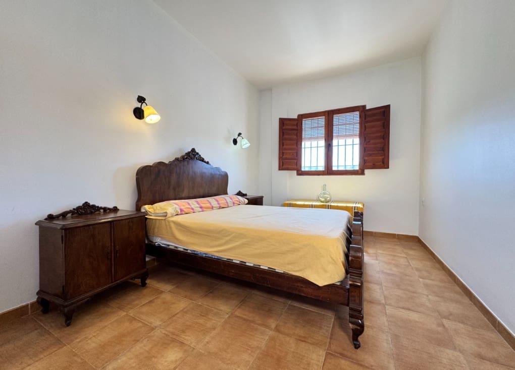 6 soveværelse Villa til salg i Ricote med garage - € 200.000 (Ref: 9254038)