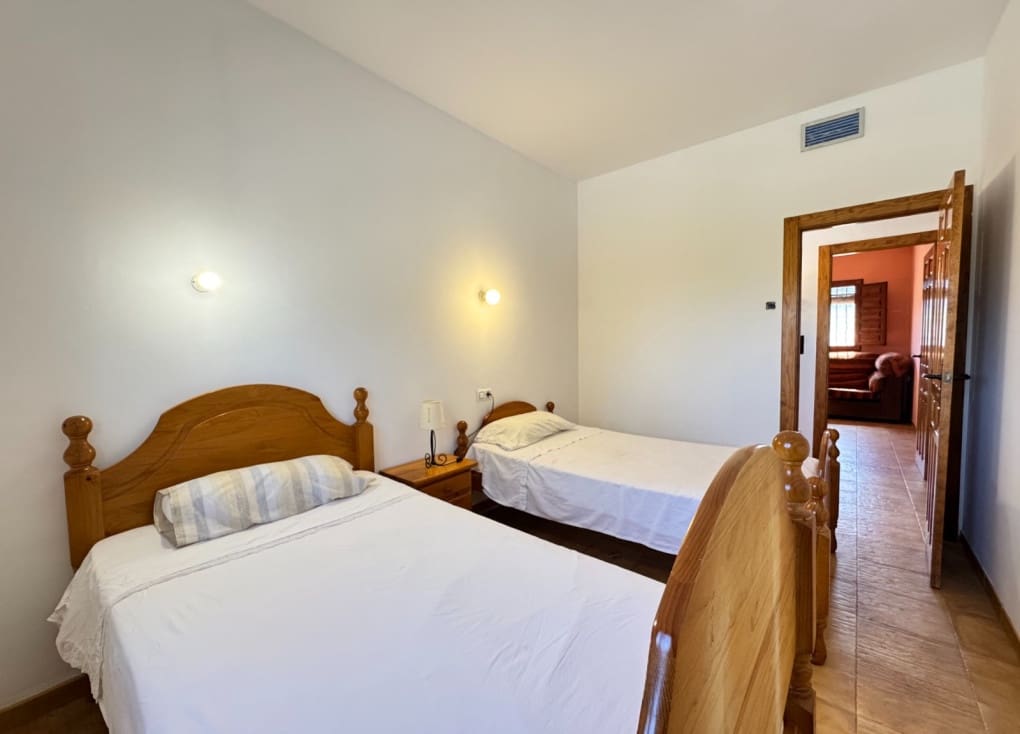 6 soveværelse Villa til salg i Ricote med garage - € 200.000 (Ref: 9254038)