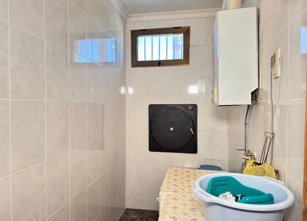 4 soveværelse Finca/Landehus til salg i Cieza med garage - € 254.000 (Ref: 9311153)