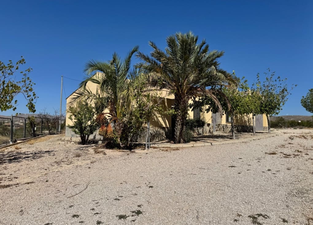 4 soveværelse Finca/Landehus til salg i Cieza med garage - € 254.000 (Ref: 9311153)