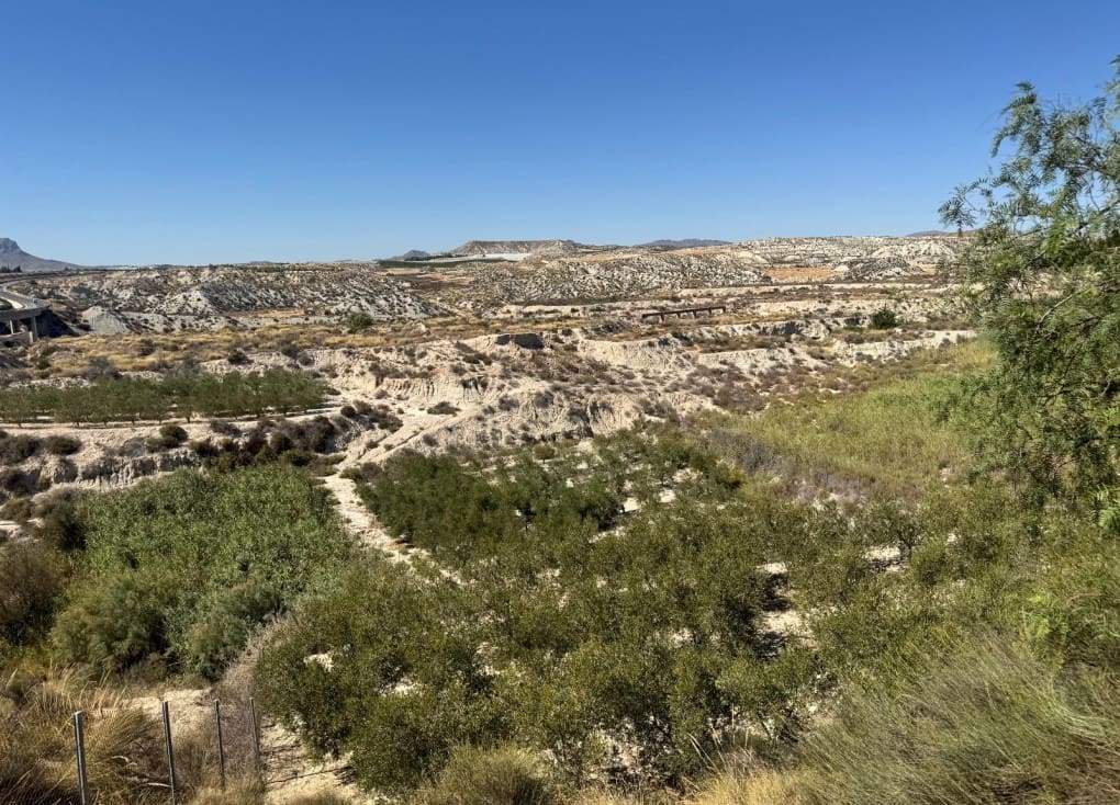 4 soveværelse Finca/Landehus til salg i Cieza med garage - € 254.000 (Ref: 9311153)