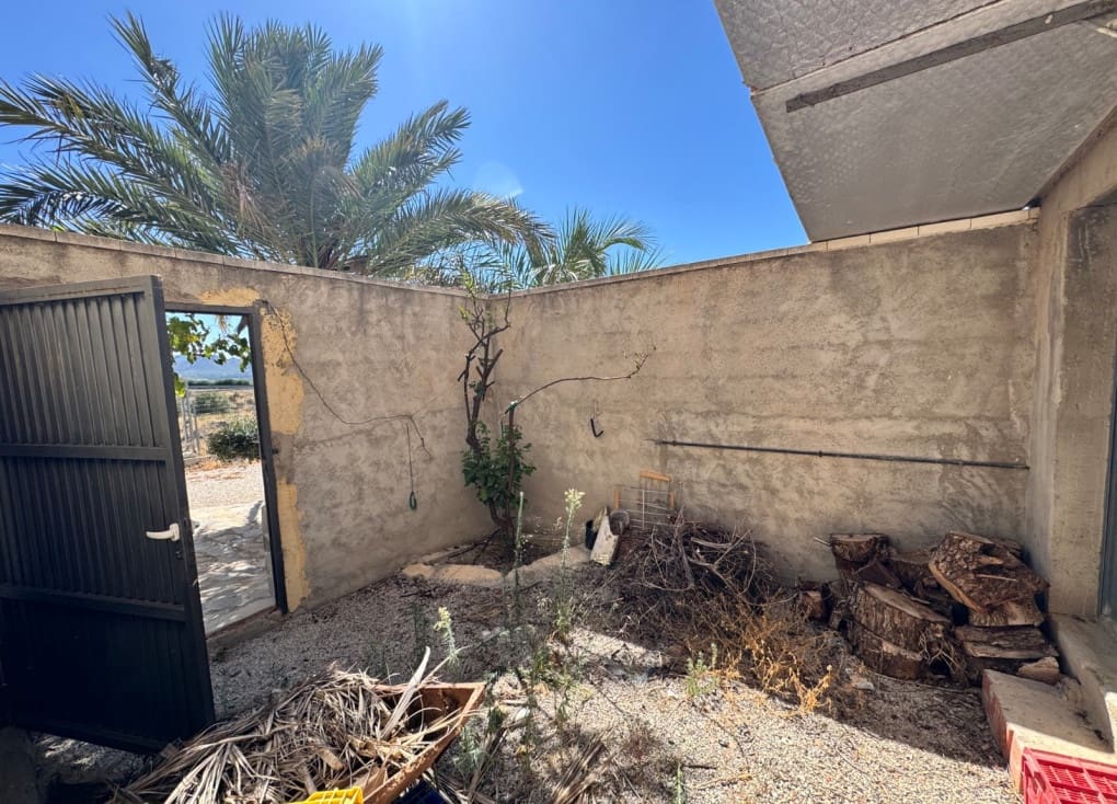 4 soveværelse Finca/Landehus til salg i Cieza med garage - € 254.000 (Ref: 9311153)