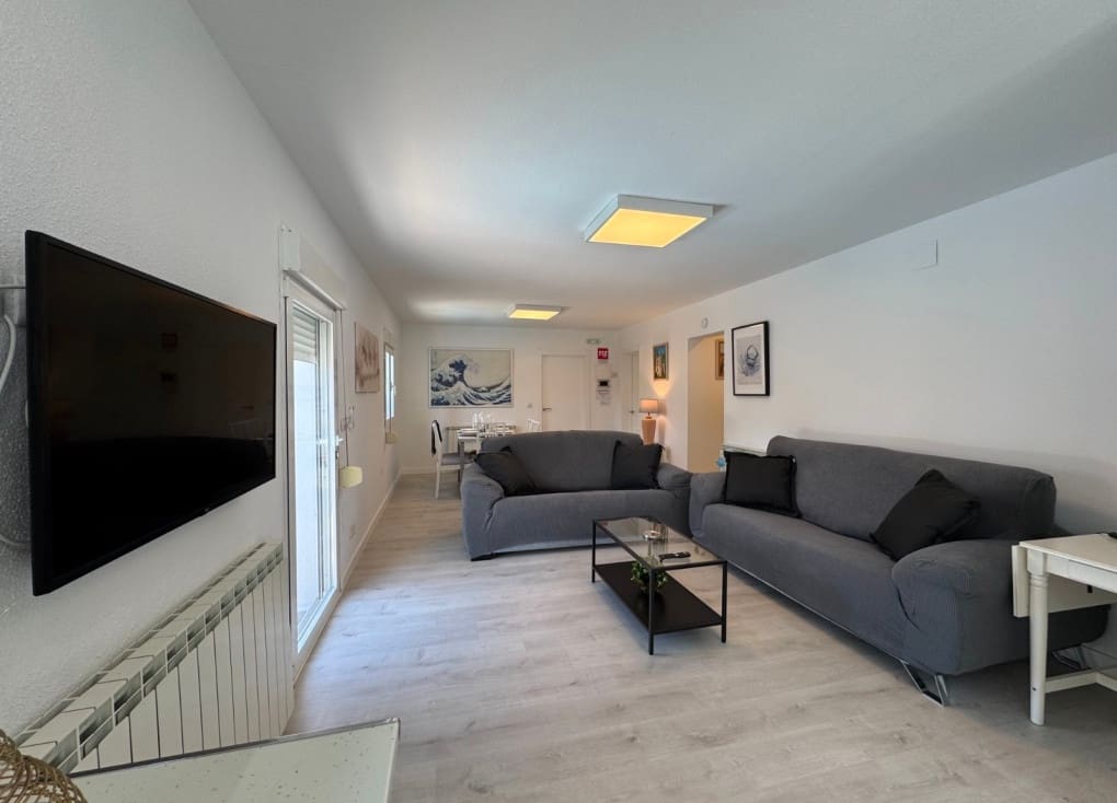 3 bedroom Villa for sale in Blanca with pool garage - € 224,000 (Ref: 9363543)