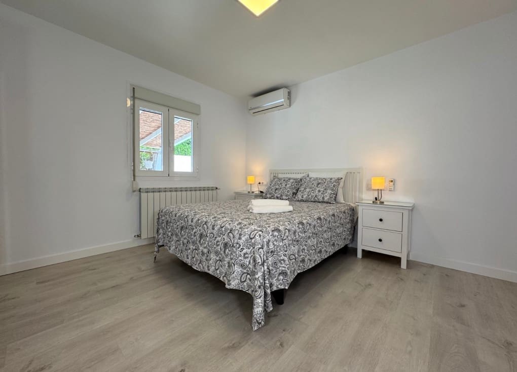 3 bedroom Villa for sale in Blanca with pool garage - € 224,000 (Ref: 9363543)