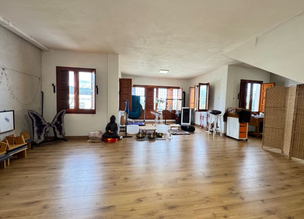 3 sypialnia Finka/Dom wiejski na sprzedaż w Ojos z garażem - 360 000 € (Ref: 9400210)