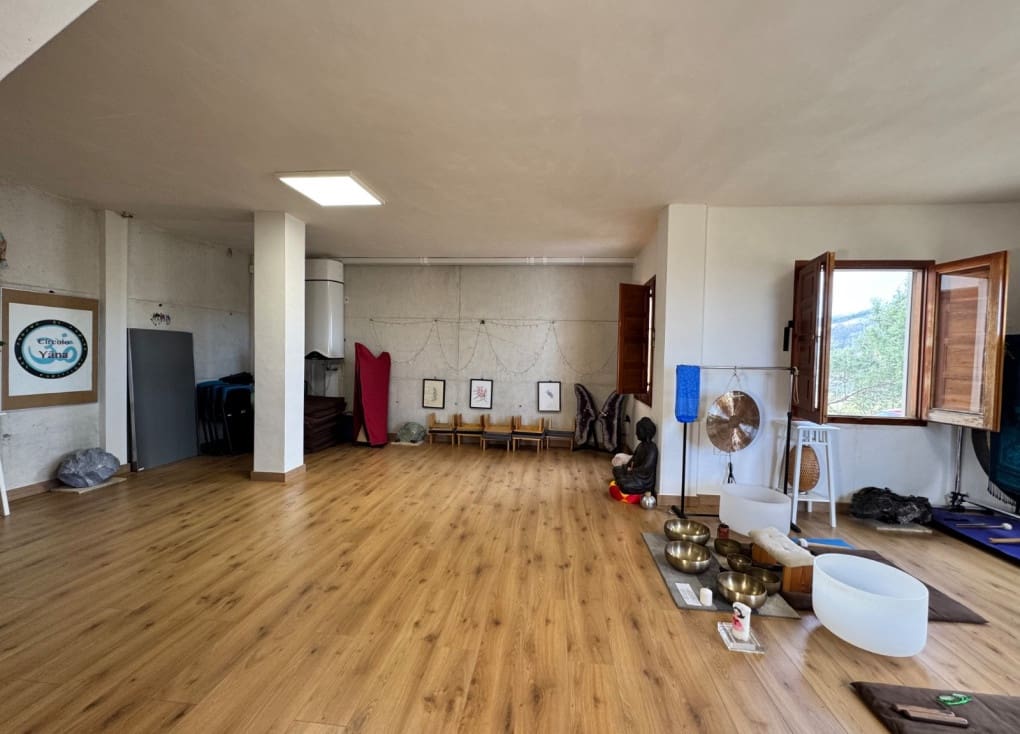 3 sypialnia Finka/Dom wiejski na sprzedaż w Ojos z garażem - 360 000 € (Ref: 9400210)