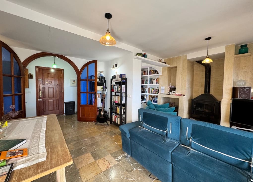 3 sypialnia Finka/Dom wiejski na sprzedaż w Ojos z garażem - 360 000 € (Ref: 9400210)