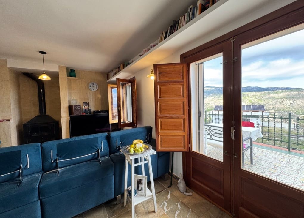 3 sypialnia Finka/Dom wiejski na sprzedaż w Ojos z garażem - 360 000 € (Ref: 9400210)