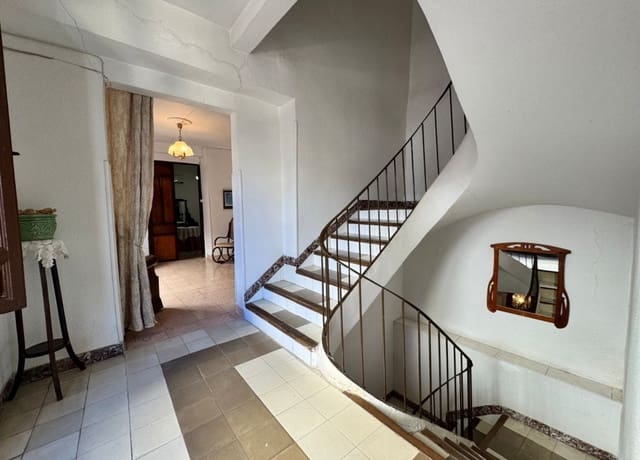 7 bedroom Townhouse for sale in Blanca - € 199,000 (Ref: 9406944)