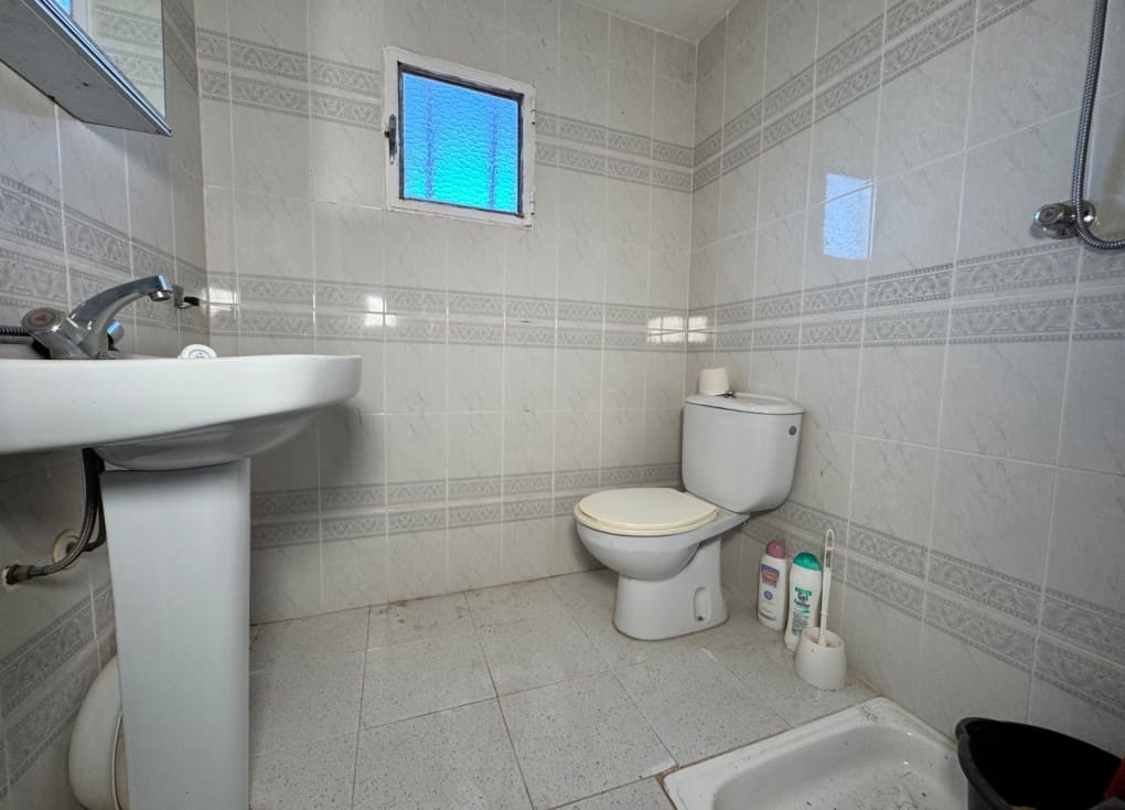 6 bedroom Finca/Country House for sale in Ricote with garage - € 110,000 (Ref: 9435159)