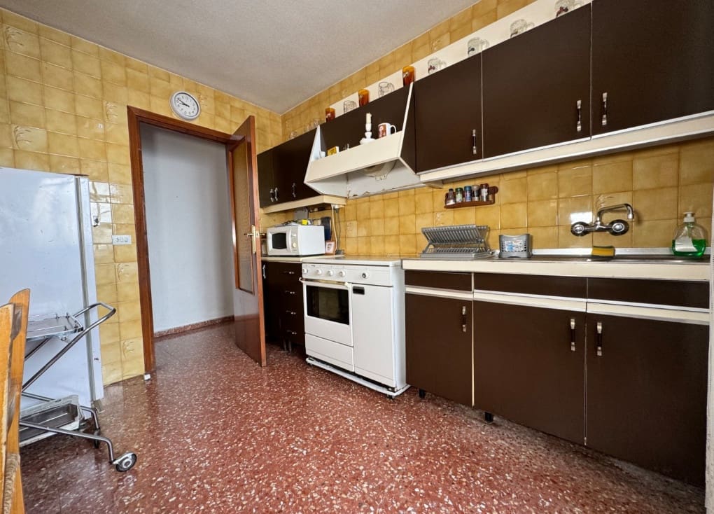 4 slaapkamer Flat te koop in Blanca - € 99.000 (Ref: 9452443)