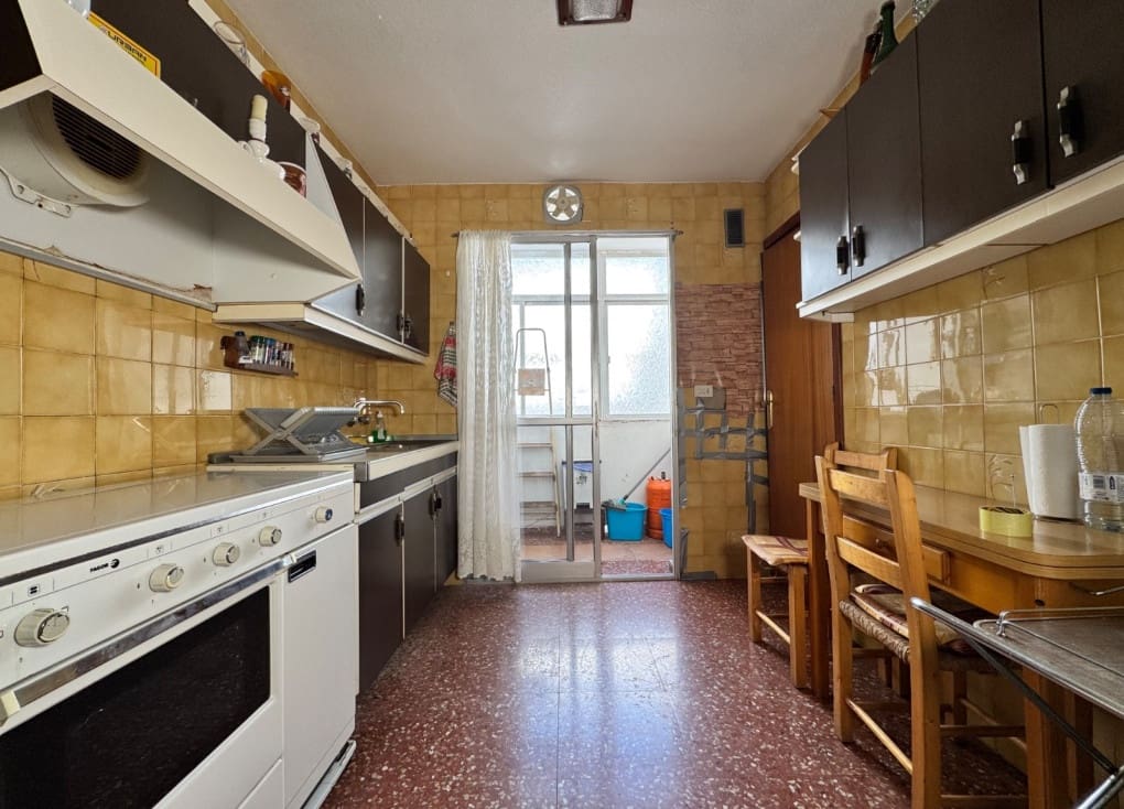 4 slaapkamer Flat te koop in Blanca - € 99.000 (Ref: 9452443)