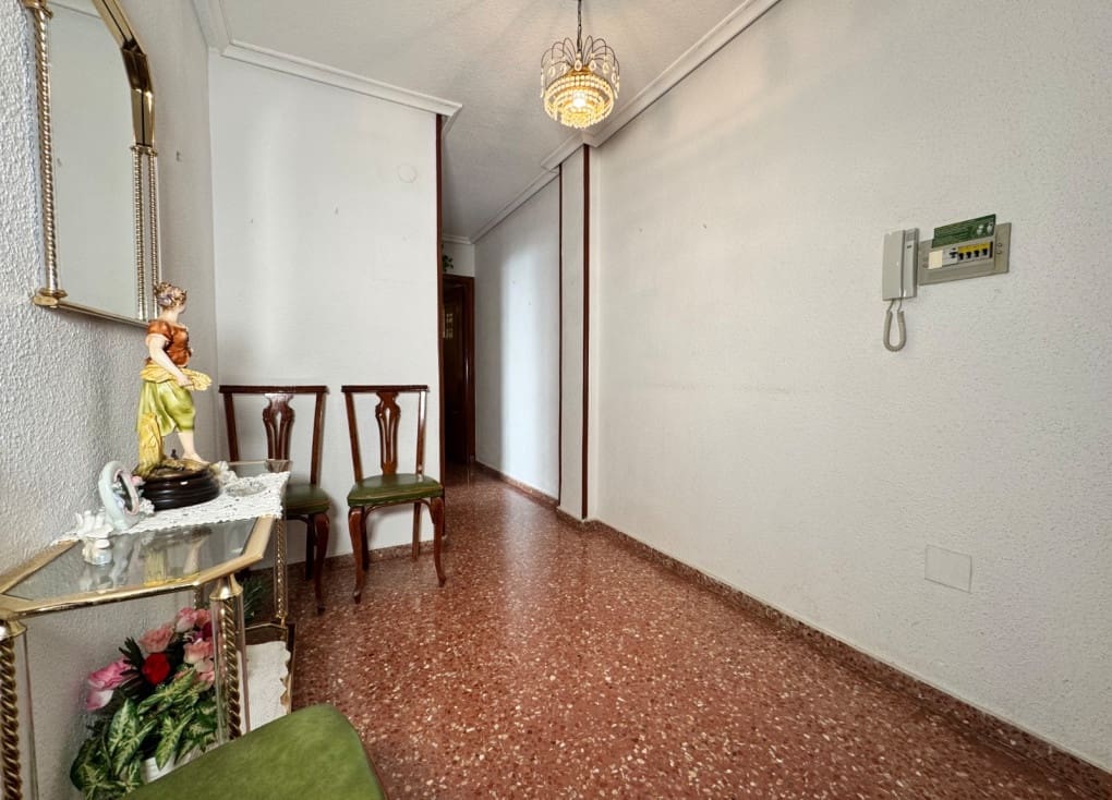 4 slaapkamer Flat te koop in Blanca - € 99.000 (Ref: 9452443)