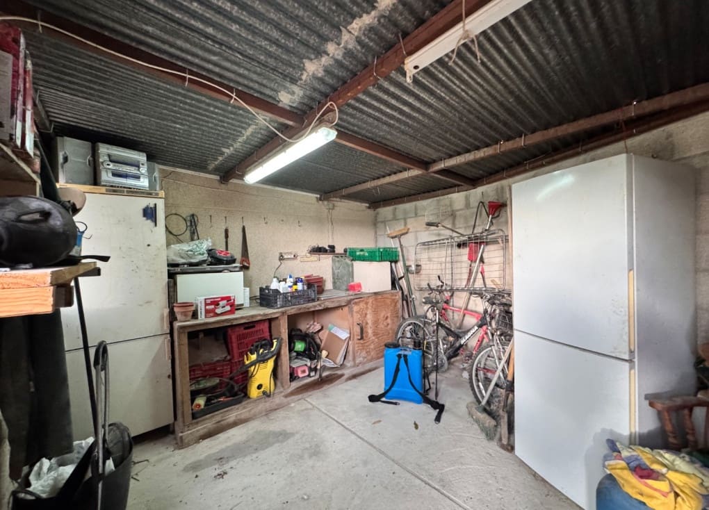 3 soveværelse Finca/Landehus til salg i Cieza med swimmingpool garage - € 195.000 (Ref: 9566795)