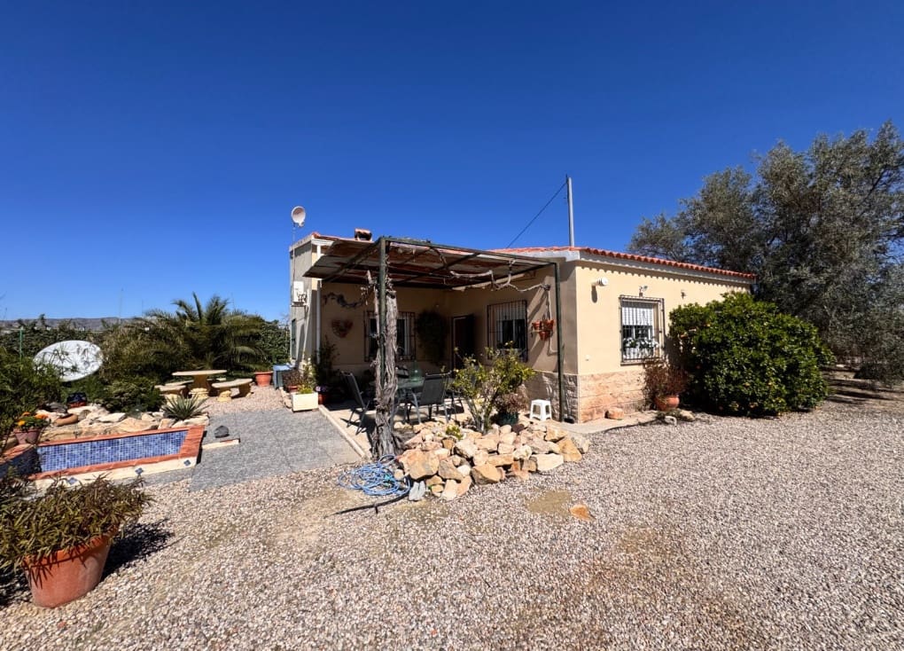 3 chambre Finca/Maison de Campagne à vendre à Cieza avec piscine garage - 195 000 € (Ref: 9566795)