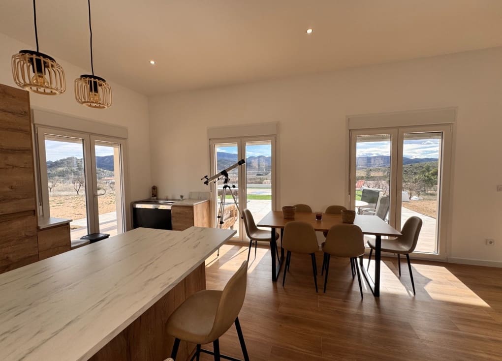 2 bedroom Villa for sale in Ricote with pool garage - € 220,000 (Ref: 9581379)