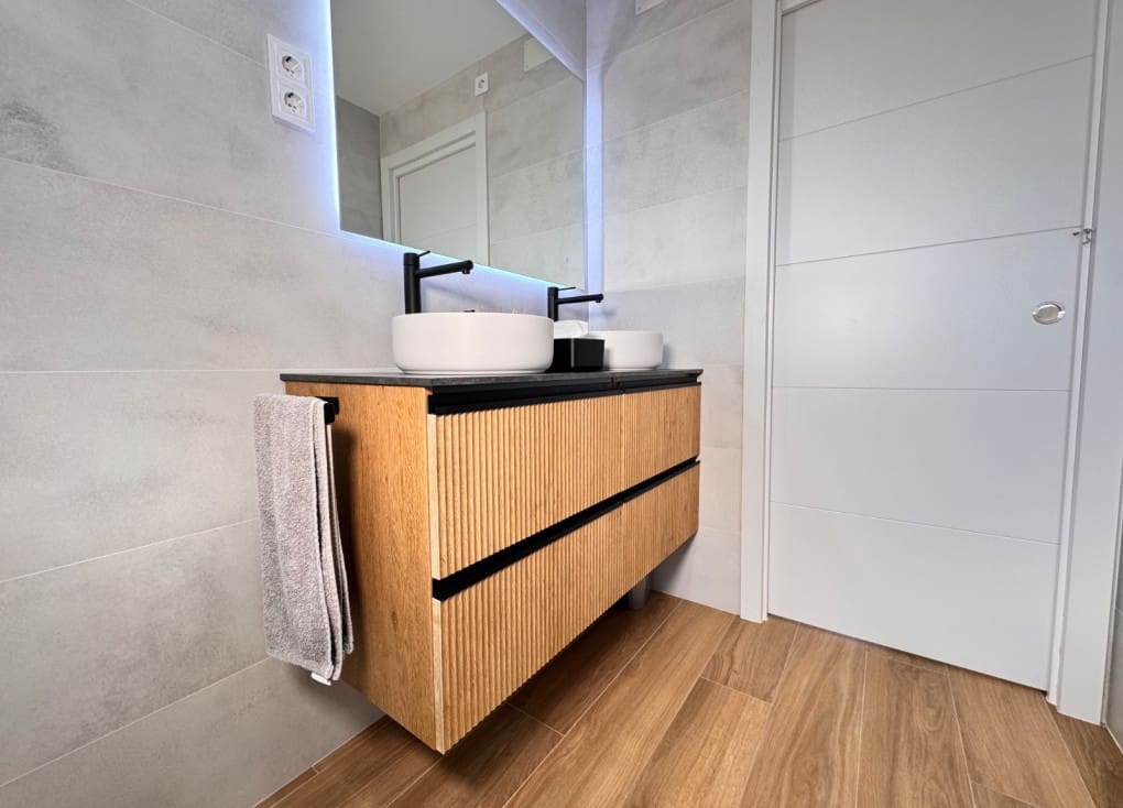 2 bedroom Villa for sale in Ricote with pool garage - € 220,000 (Ref: 9581379)