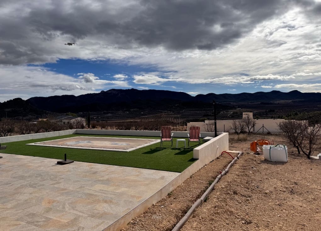 2 bedroom Villa for sale in Ricote with pool garage - € 220,000 (Ref: 9581379)