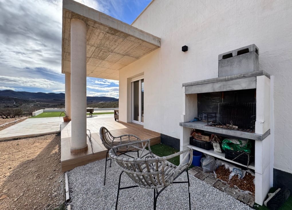 2 bedroom Villa for sale in Ricote with pool garage - € 220,000 (Ref: 9581379)