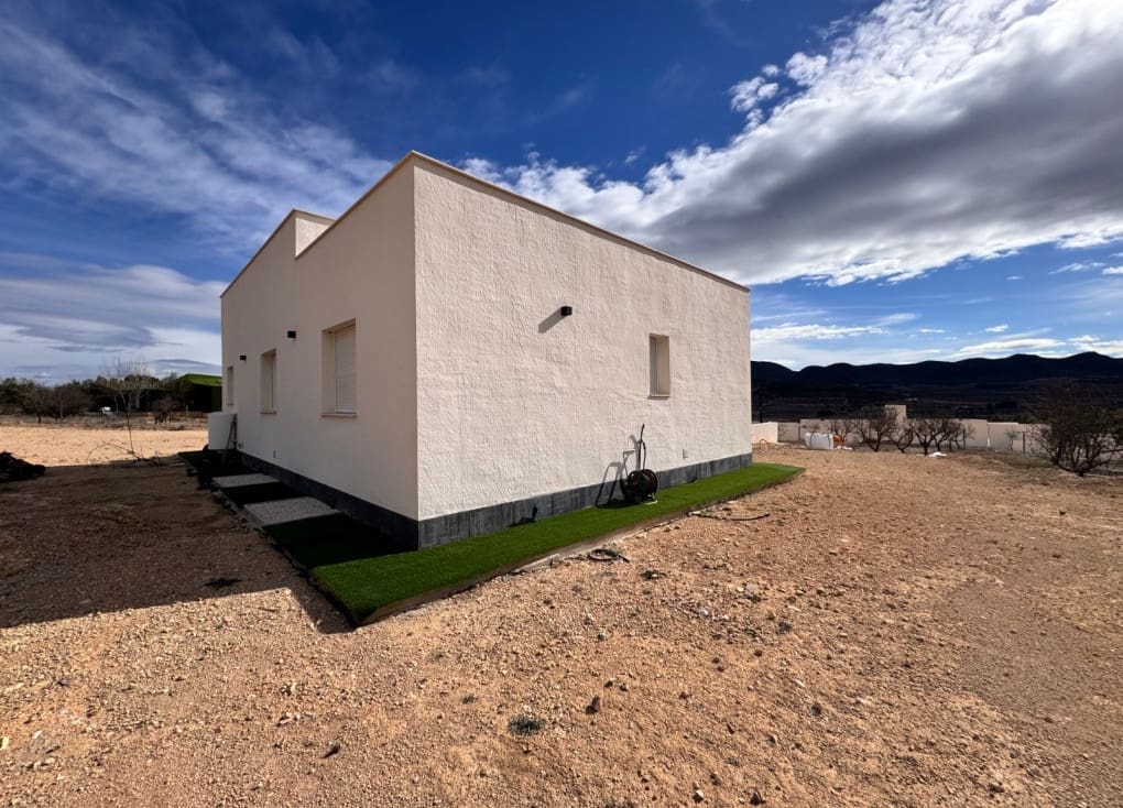 2 bedroom Villa for sale in Ricote with pool garage - € 220,000 (Ref: 9581379)