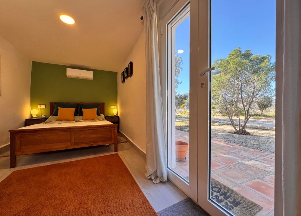 3 bedroom Villa for sale in Blanca with pool garage - € 199,000 (Ref: 9588039)