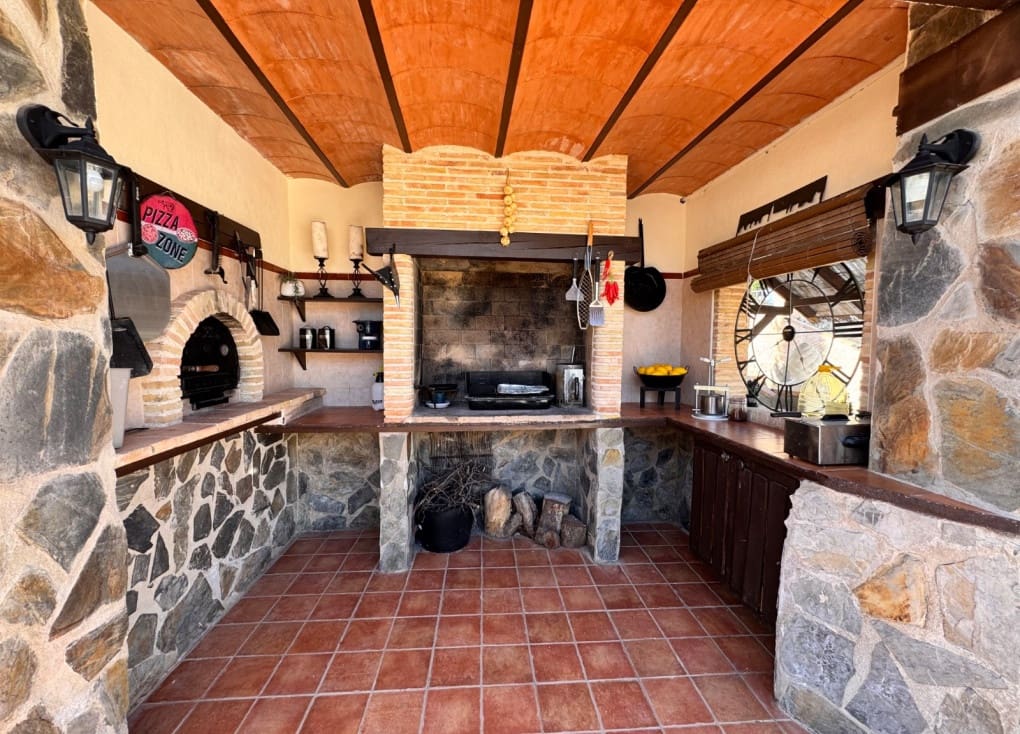 8 chambre Villa/Maison à vendre à Ricote avec piscine garage - 380 000 € (Ref: 9641417)