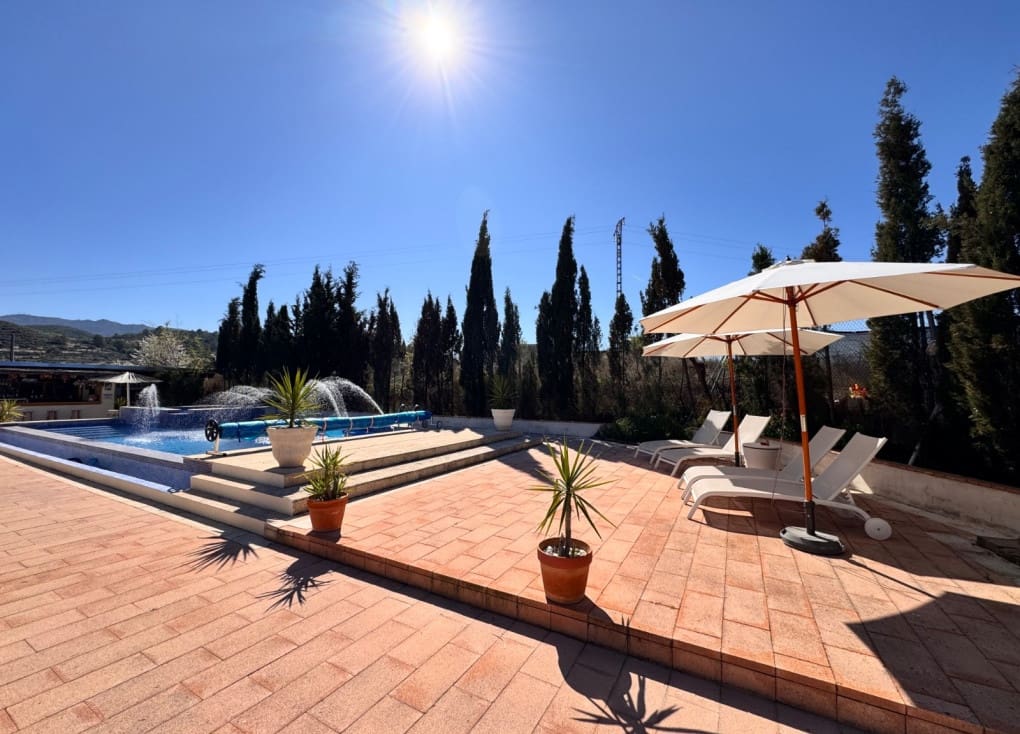 8 chambre Villa/Maison à vendre à Ricote avec piscine garage - 380 000 € (Ref: 9641417)