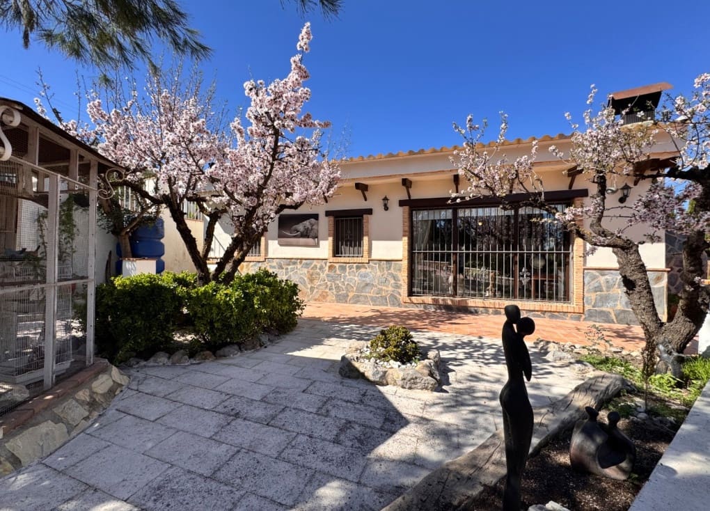 8 chambre Villa/Maison à vendre à Ricote avec piscine garage - 380 000 € (Ref: 9641417)