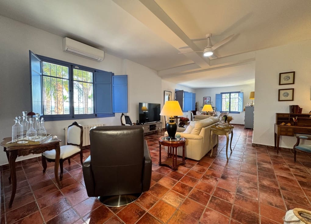 4 Zimmer Villa zu verkaufen in Fortuna mit Pool - 525.000 € (Ref: 9712437)