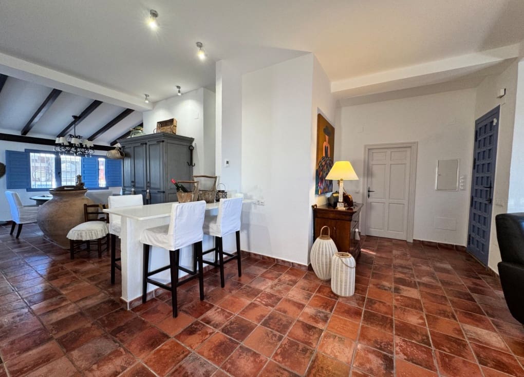 4 Zimmer Villa zu verkaufen in Fortuna mit Pool - 525.000 € (Ref: 9712437)