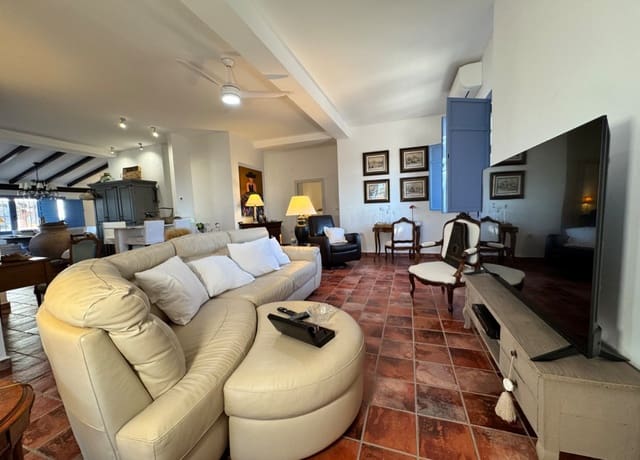 4 Zimmer Villa zu verkaufen in Fortuna mit Pool - 525.000 € (Ref: 9712437)