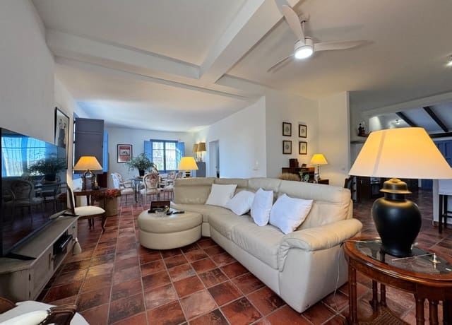 4 Zimmer Villa zu verkaufen in Fortuna mit Pool - 525.000 € (Ref: 9712437)