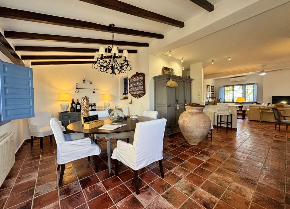 4 Zimmer Villa zu verkaufen in Fortuna mit Pool - 525.000 € (Ref: 9712437)