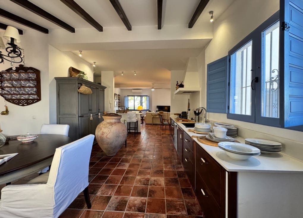 4 Zimmer Villa zu verkaufen in Fortuna mit Pool - 525.000 € (Ref: 9712437)