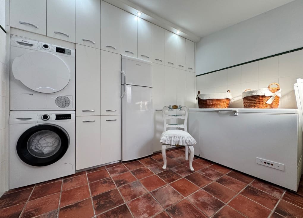 4 Zimmer Villa zu verkaufen in Fortuna mit Pool - 525.000 € (Ref: 9712437)