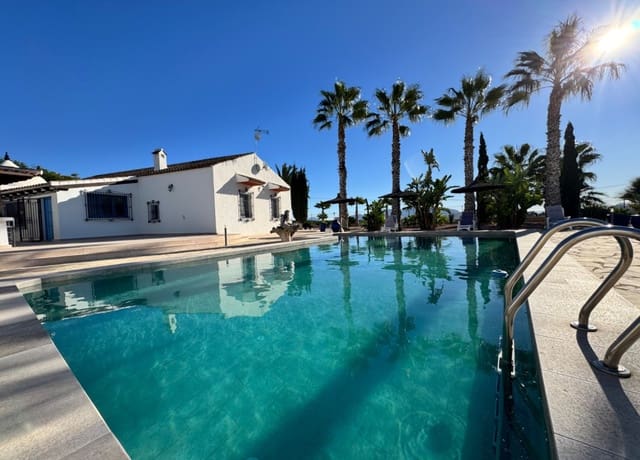 4 Zimmer Villa zu verkaufen in Fortuna mit Pool - 525.000 € (Ref: 9712437)