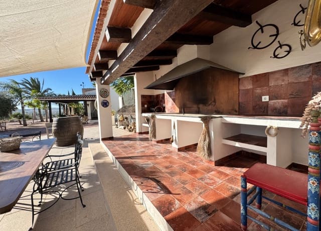 4 Zimmer Villa zu verkaufen in Fortuna mit Pool - 525.000 € (Ref: 9712437)