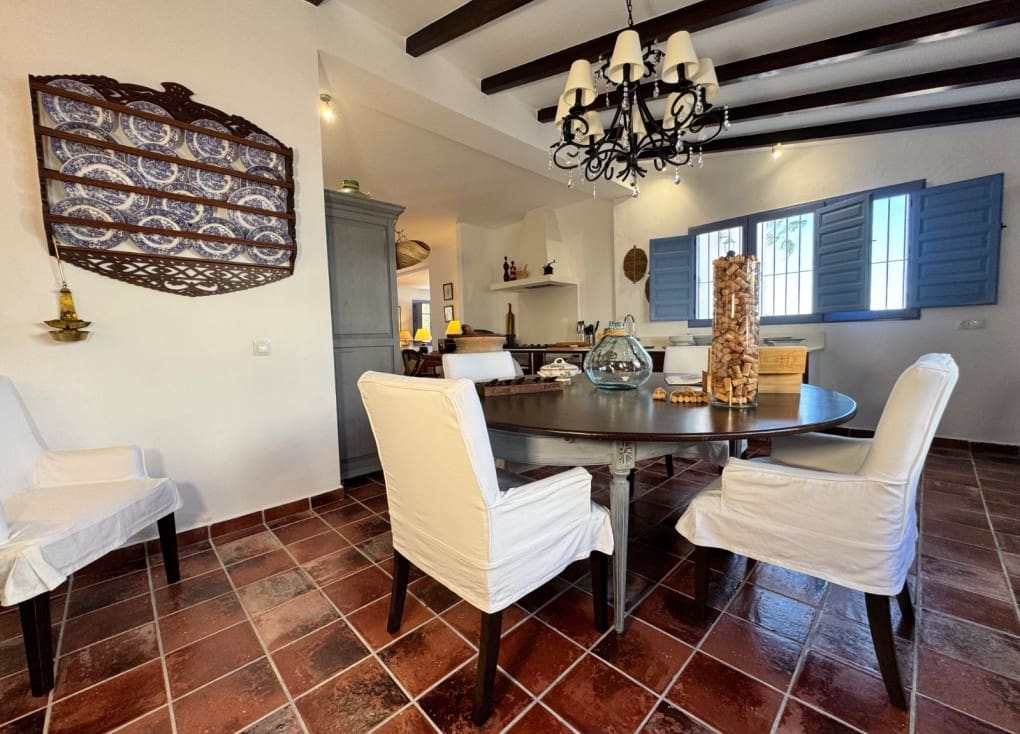 4 Zimmer Villa zu verkaufen in Fortuna mit Pool - 525.000 € (Ref: 9712437)