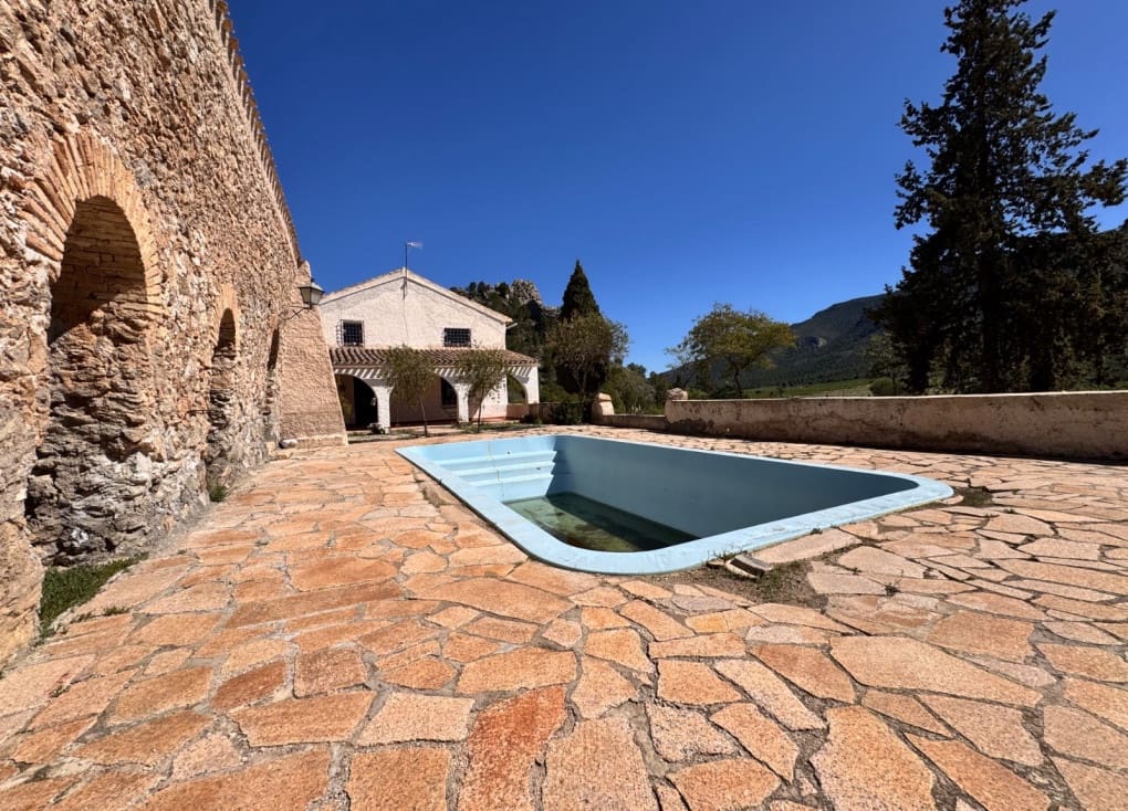 3 chambre Finca/Maison de Campagne à vendre à Cieza avec piscine garage - 300 000 € (Ref: 9714360)