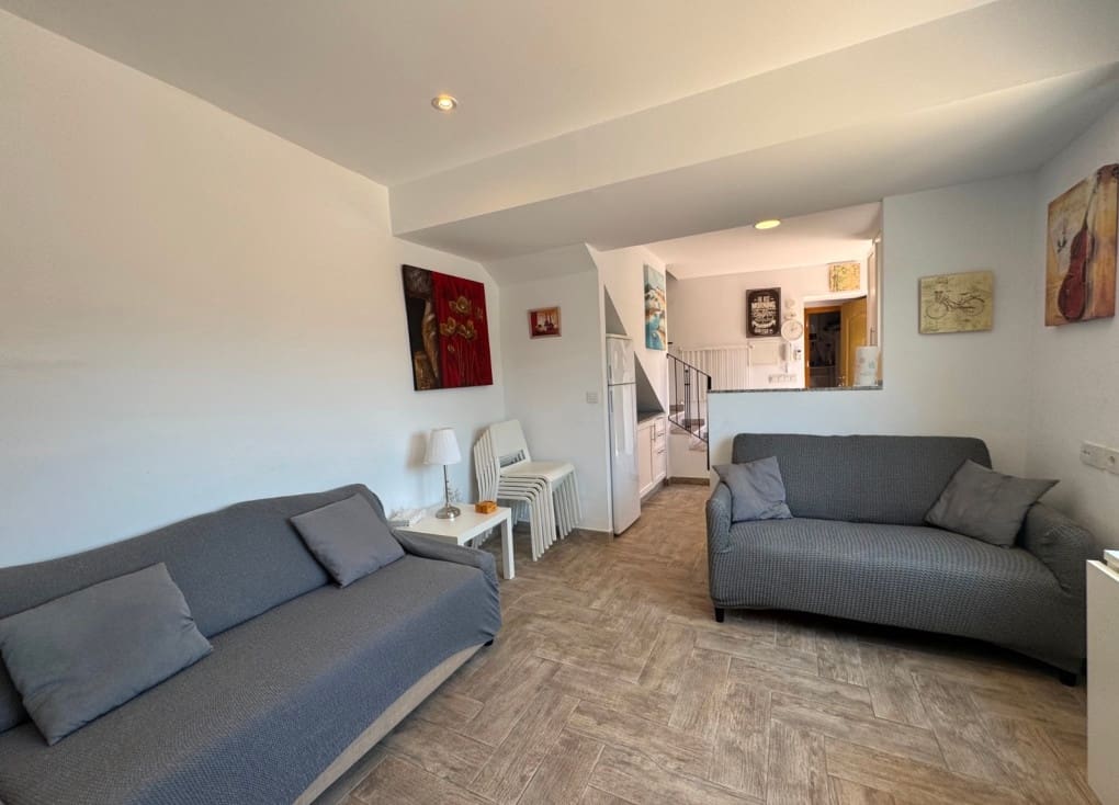 2 bedroom Villa for sale in Blanca with pool garage - € 225,000 (Ref: 9793699)