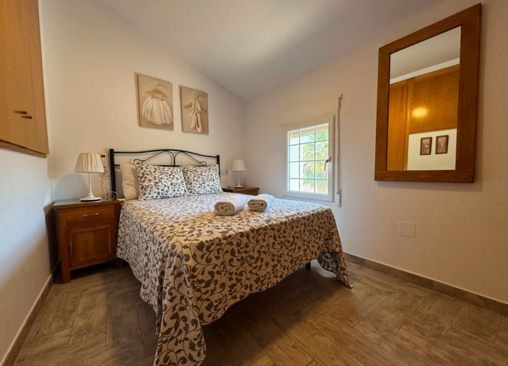 2 bedroom Villa for sale in Blanca with pool garage - € 225,000 (Ref: 9793699)