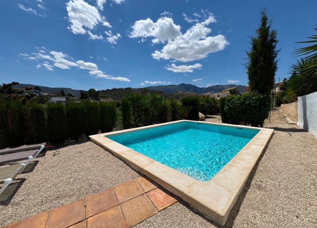 2 bedroom Villa for sale in Blanca with pool garage - € 225,000 (Ref: 9793699)