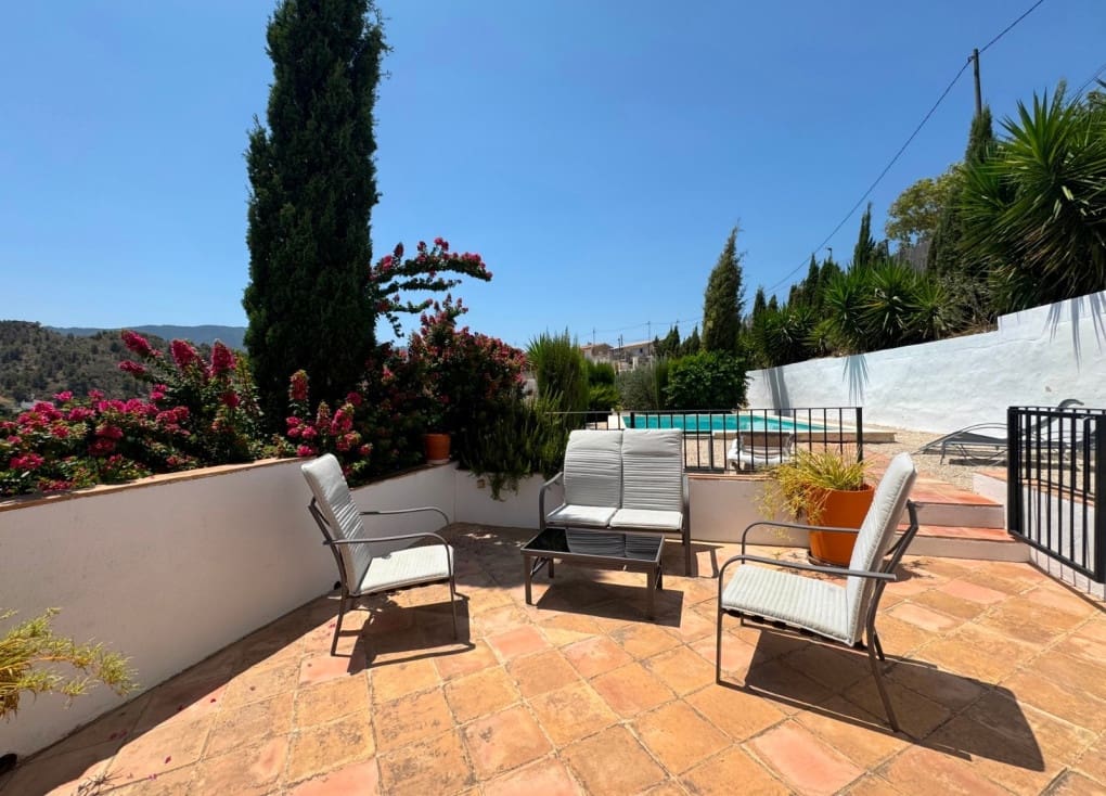 2 bedroom Villa for sale in Blanca with pool garage - € 225,000 (Ref: 9793699)